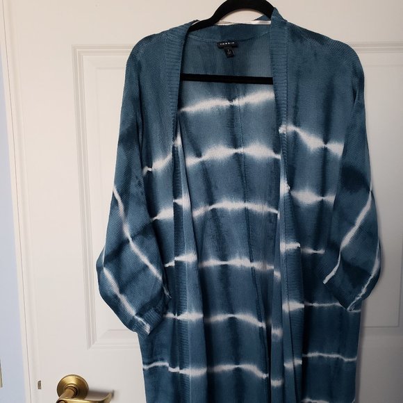Torrid Tie Dye Open Front 3/4 Dolman Sleeve Blue Long Cardigan - Picture 4 of 12